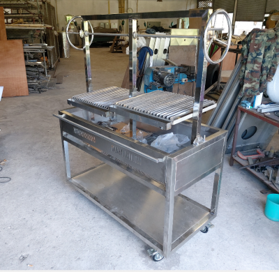 Quik-Fire 'Dual' lift Charcoal grill near finished-1.png